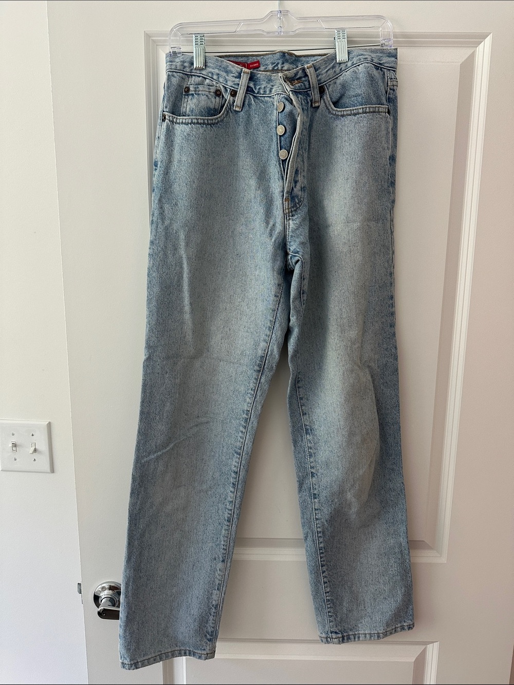 Banana Republic Light Wash Women’s Straight-Leg Jeans